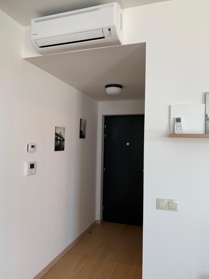 Apartments05 In New Building With Free Parking Panorama City - Amazing View Close To Old Town Bratislava Extérieur photo